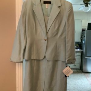 Silk shantung dress and jacket